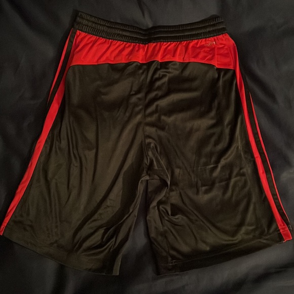 Adidas size small, black shorts - Picture 3 of 6